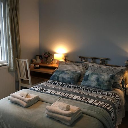 Leafy Suburban Bed And Breakfast 노스우드 외부 사진