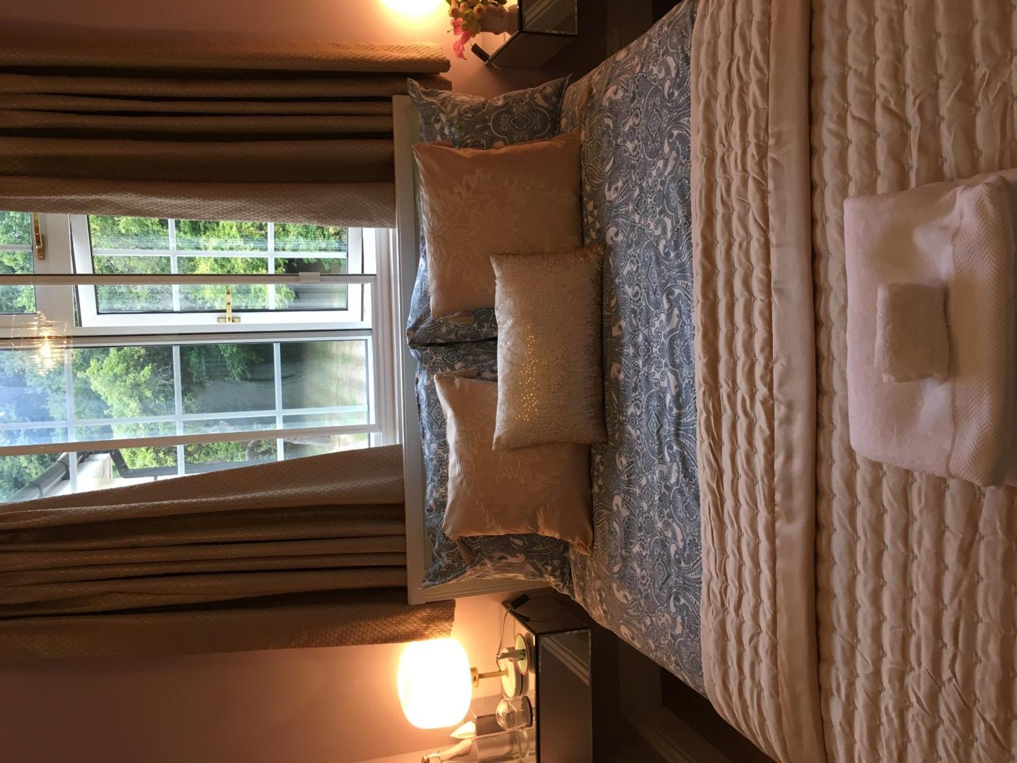 Leafy Suburban Bed And Breakfast 노스우드 외부 사진